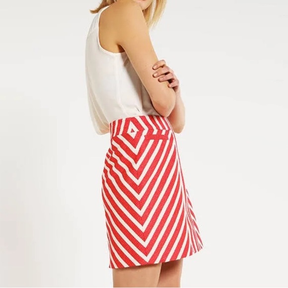 Karen Millen skirt - Picture 5 of 8
